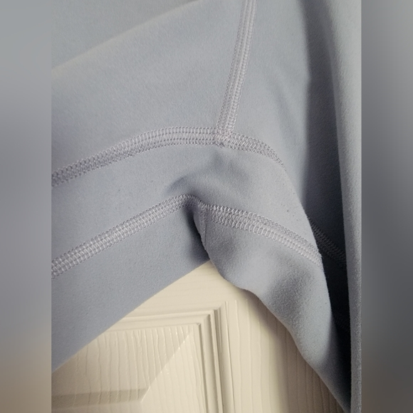Lululemon Align High Rise Crop Sz 10 - Picture 3 of 6